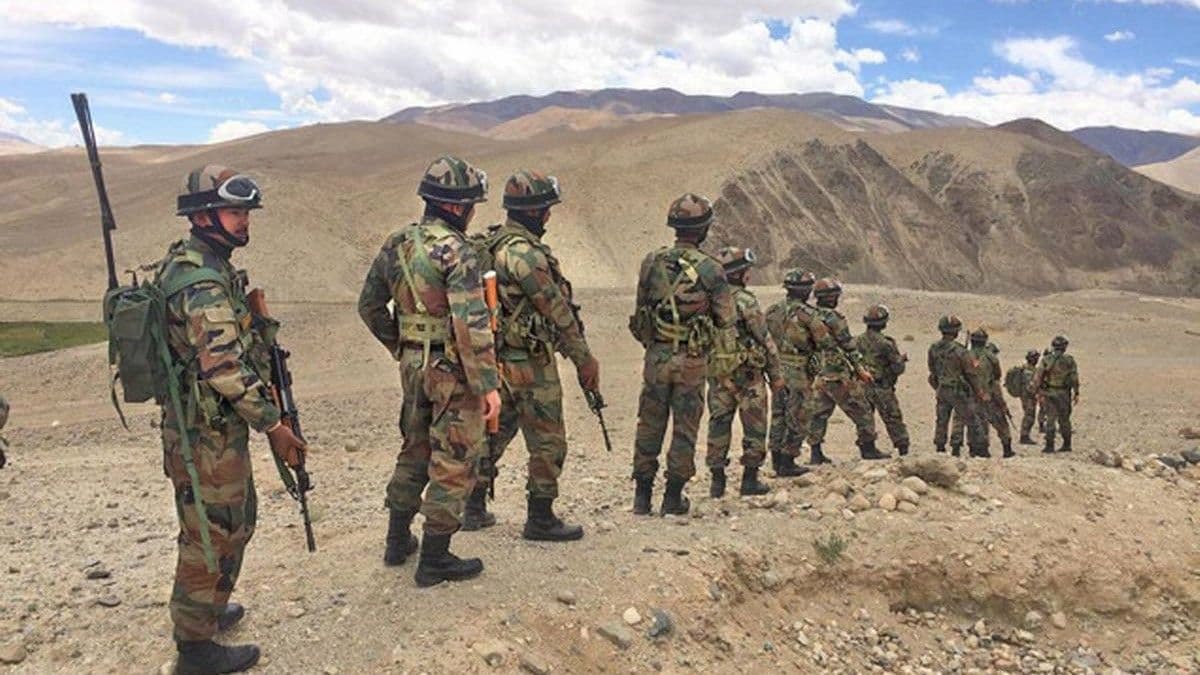चीन पैट्रोल प्वाइंट 14 से पीछे हटा तब हुई भारत चीन कमांडरों की बैठक
